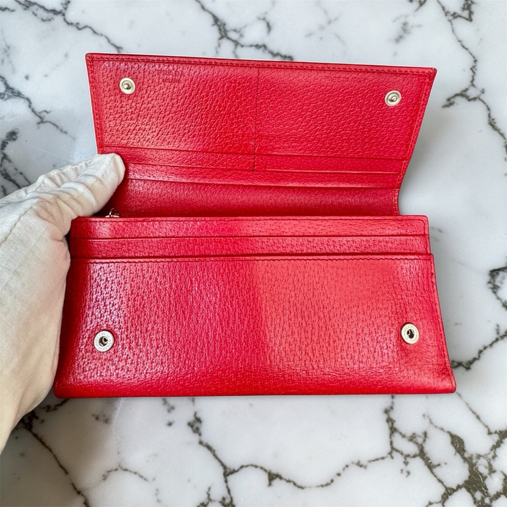 Red Leather Prada Flap Continental Wallet - Picture 4 of 11